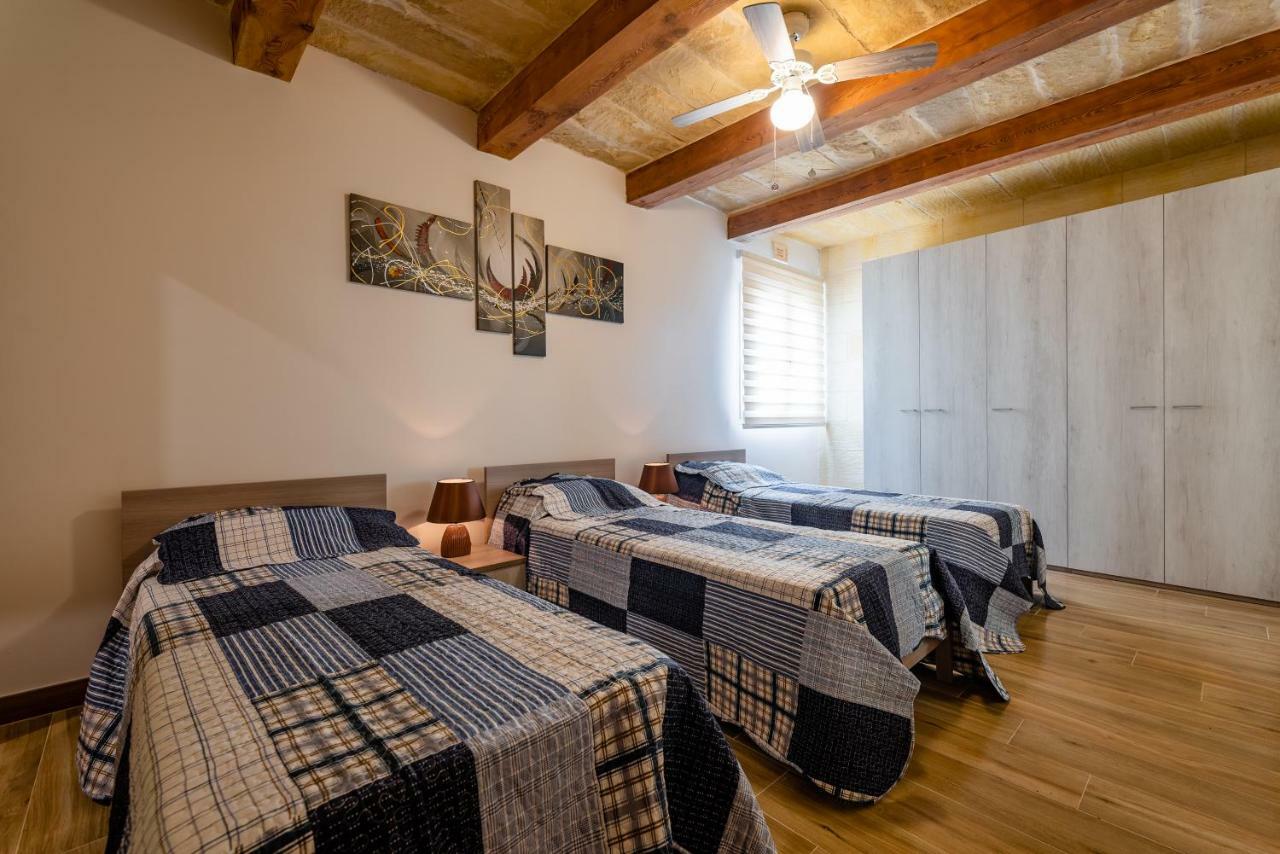 Villa Entire - Gemini Farmhouse, Gozo *
