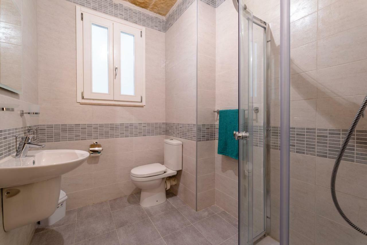 Entire - Gemini Farmhouse, Gozo Villa Nadur
